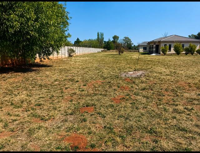 2,032M² VACANT LAND FOR SALE IN HENLEY ON KLIP